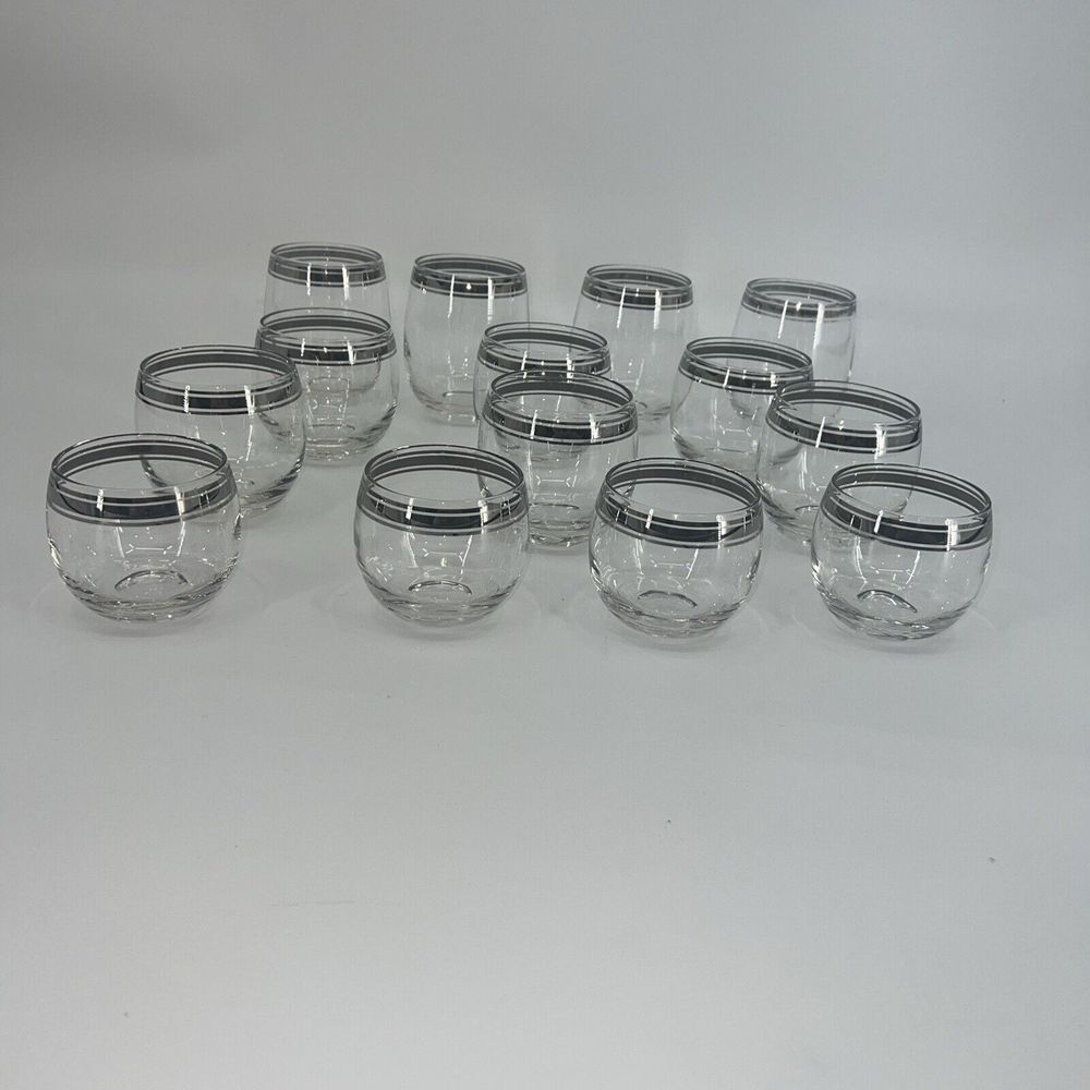 Dorthy Thorpe Style Roly Poly Glasses 14 Piece Set 3 Sizes In The Set